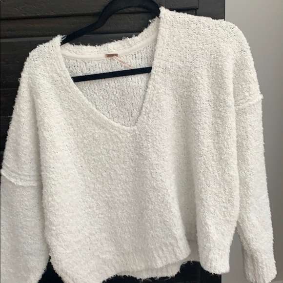 Free People Sweaters - FREE PEOPLE SWEATER